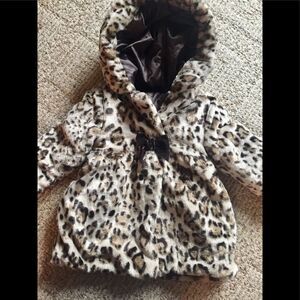 Adorable coat by Pistachio in size 4T